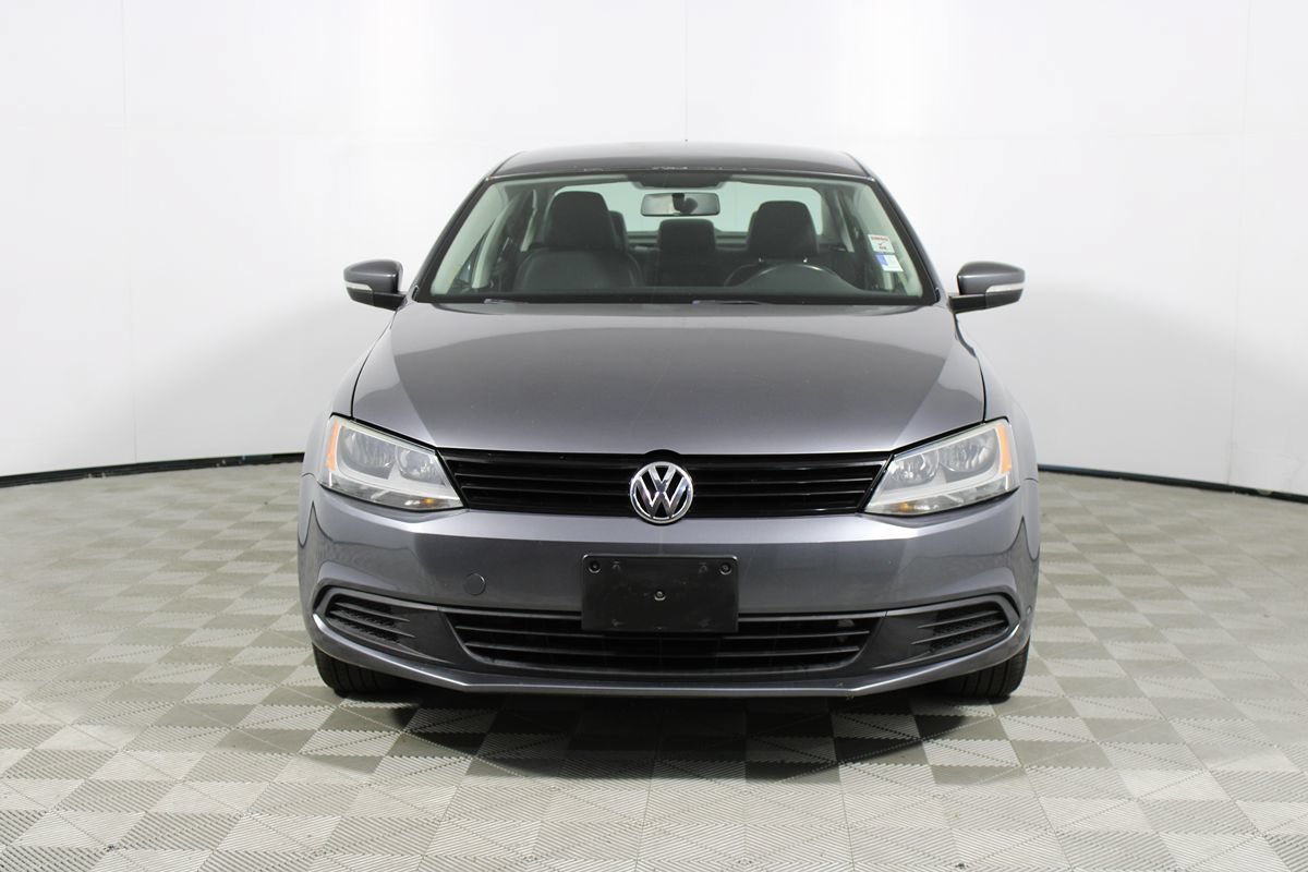 Used 2011 Volkswagen Jetta SE FWD image 20