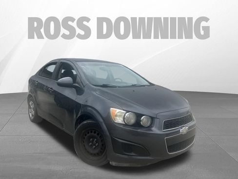Used 2013 Chevrolet Sonic LS FWD image 3