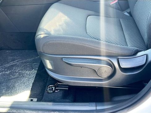 New 2026 Kia Sportage LX image 18