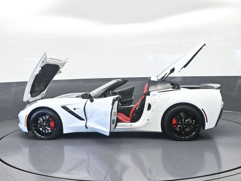 Used 2016 Chevrolet Corvette Stingray Coupe w/ Battery Protection Package RWD image 65