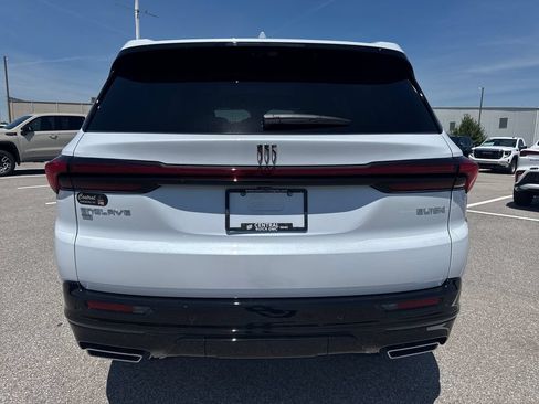 New 2026 Buick Enclave Sport Touring w/ Power Package AWD/4WD image 5