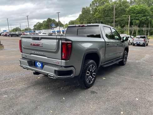 Used 2026 GMC Sierra 1500 AT4 w/ AT4 Premium Package AWD/4WD image 5
