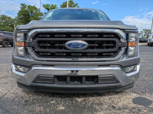 Used 2023 Ford F150 XLT image 2