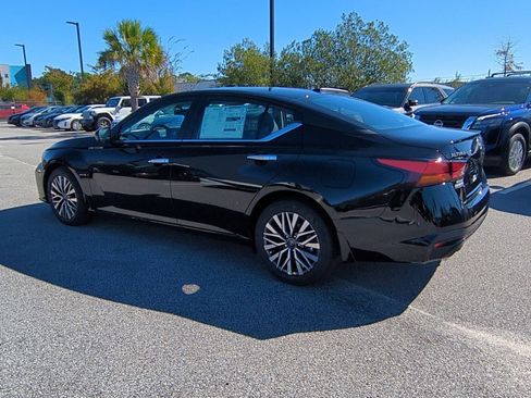 New 2025 Nissan Altima 2.5 SV w/ SV Premium Package image 6