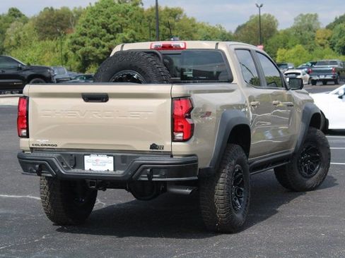 New 2024 Chevrolet Colorado ZR2 w/ ZR2 Bison Edition image 12
