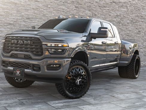 Used 2026 RAM 3500 Limited image 1