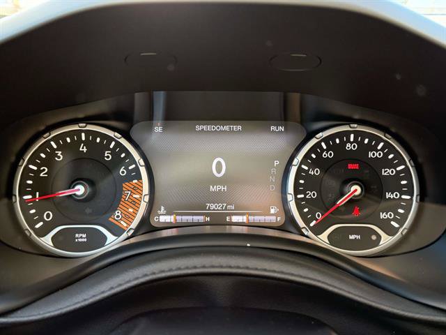 Used 2022 Jeep Renegade Limited w/ Sun, Sound & Wheels Group AWD/4WD image 19