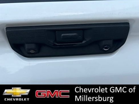 Used 2021 Chevrolet Silverado 2500 LT w/ Convenience Package AWD/4WD image 7