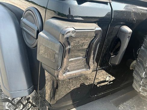 Used 2019 Jeep Wrangler Rubicon image 26