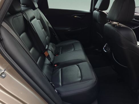 Used 2024 Chevrolet Malibu LT image 14