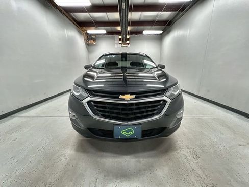 Used 2020 Chevrolet Equinox LT AWD/4WD image 3