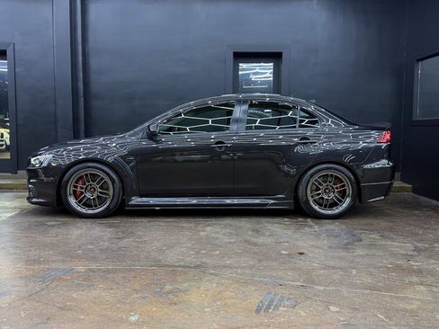 Used 2010 Mitsubishi Lancer Evolution GSR AWD/4WD image 5