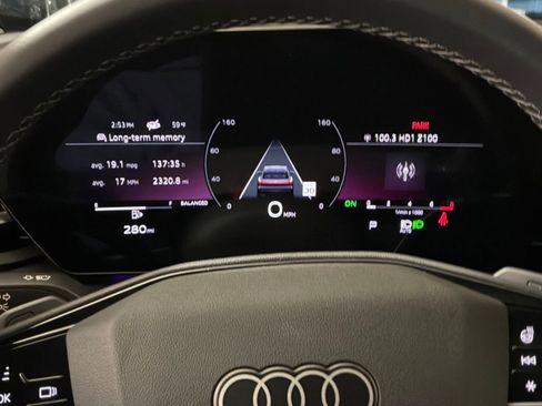 Certified 2025 Audi Q5 Premium w/ Convenience Package image 16