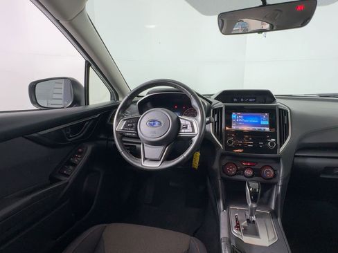 Used 2019 Subaru Crosstrek 2.0i Premium image 24