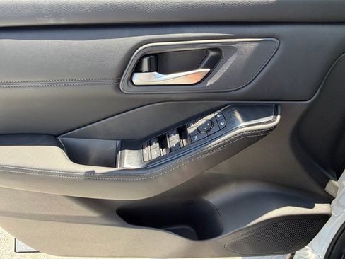 New 2026 Nissan Rogue SV FWD image 15