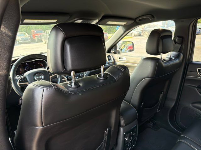 Used 2015 Jeep Grand Cherokee Limited w/ Trailer Tow Group IV AWD/4WD image 19