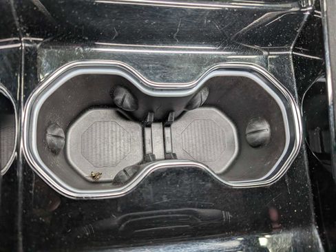 Used 2023 Jeep Grand Cherokee Limited w/ Luxury Tech Group II image 27