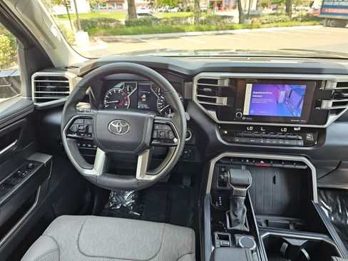 Used 2024 Toyota Tundra SR5 w/ SR5 Premium Package image 22