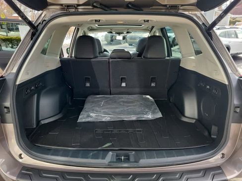 Certified 2023 Subaru Forester Limited image 33