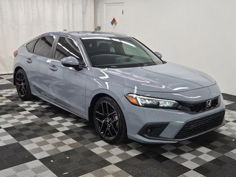 Used 2024 Honda Civic Sport Touring image 1