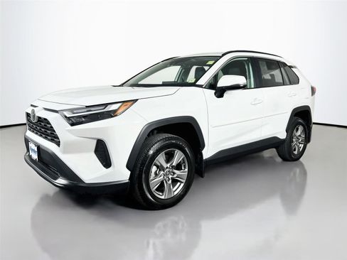 Used 2024 Toyota RAV4 XLE w/ Convenience Package AWD/4WD image 2