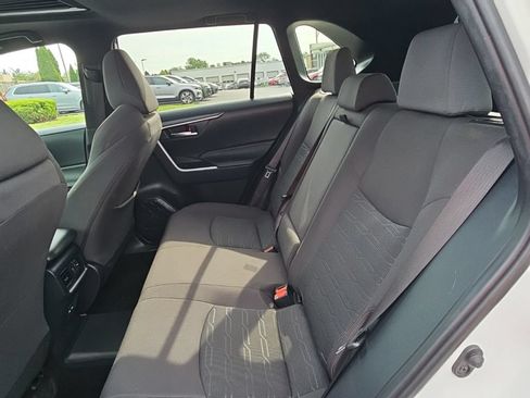 Used 2022 Toyota RAV4 SE w/ Weather & Moonroof Package AWD/4WD image 12