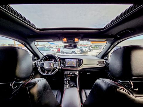 Used 2024 Dodge Durango R/T image 2