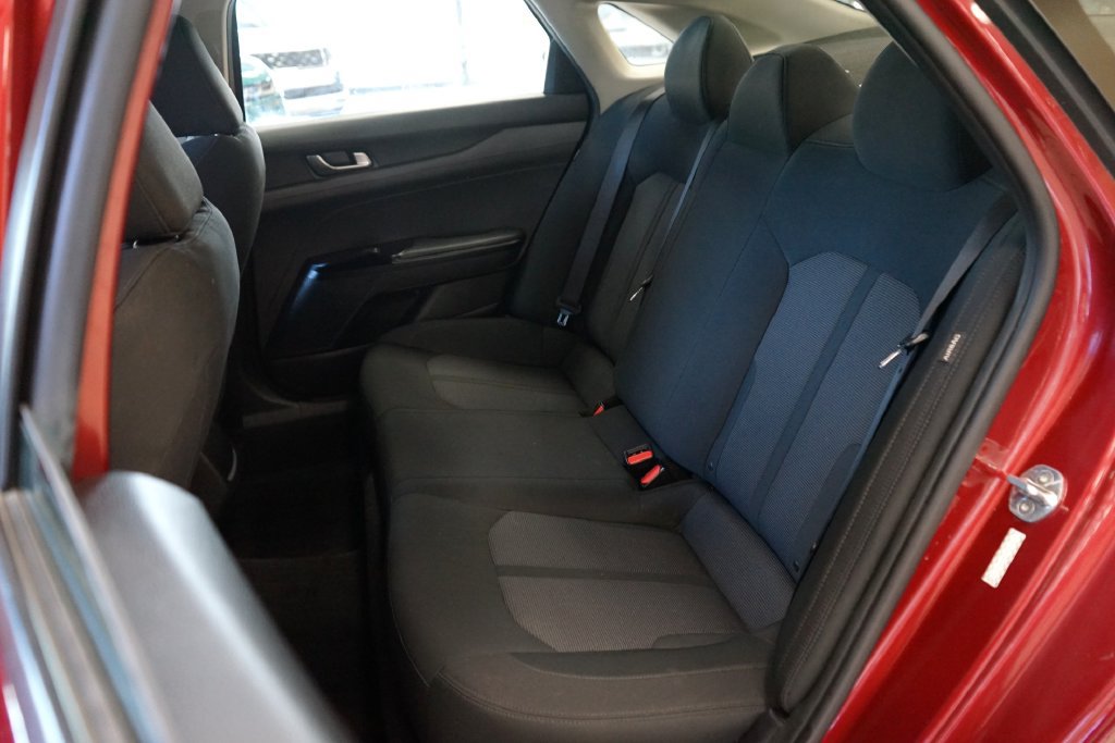 Used 2021 Kia K5 LX FWD image 44