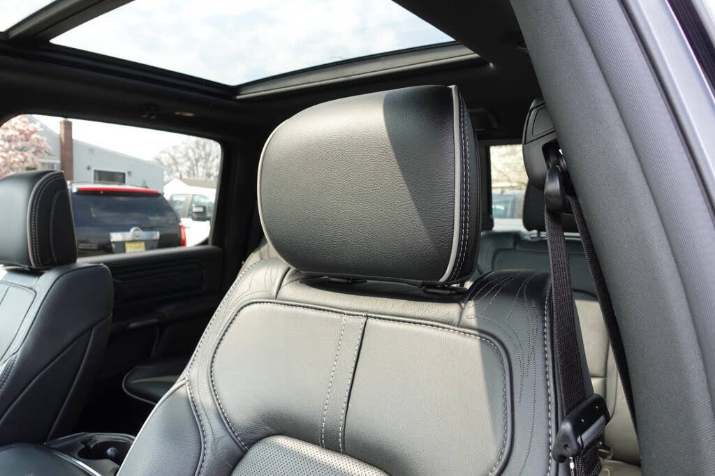 Used 2023 RAM 1500 Limited w/ Night Edition AWD/4WD image 18