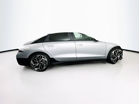 Used 2024 Hyundai Ioniq 6 SEL RWD image 10