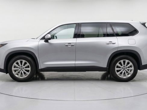 Used 2025 Toyota Grand Highlander FWD image 5