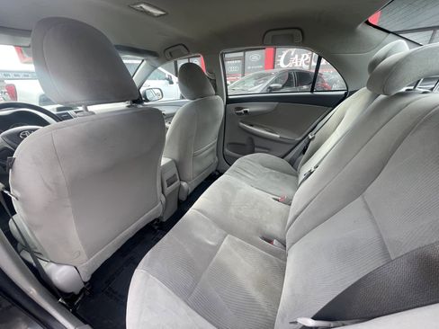 Used 2012 Toyota Corolla L image 12