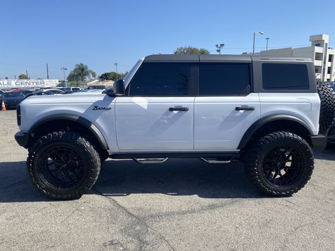 Used 2024 Ford Bronco Black Diamond AWD/4WD image 7