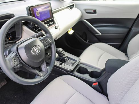 New 2026 Toyota Corolla Cross L image 19