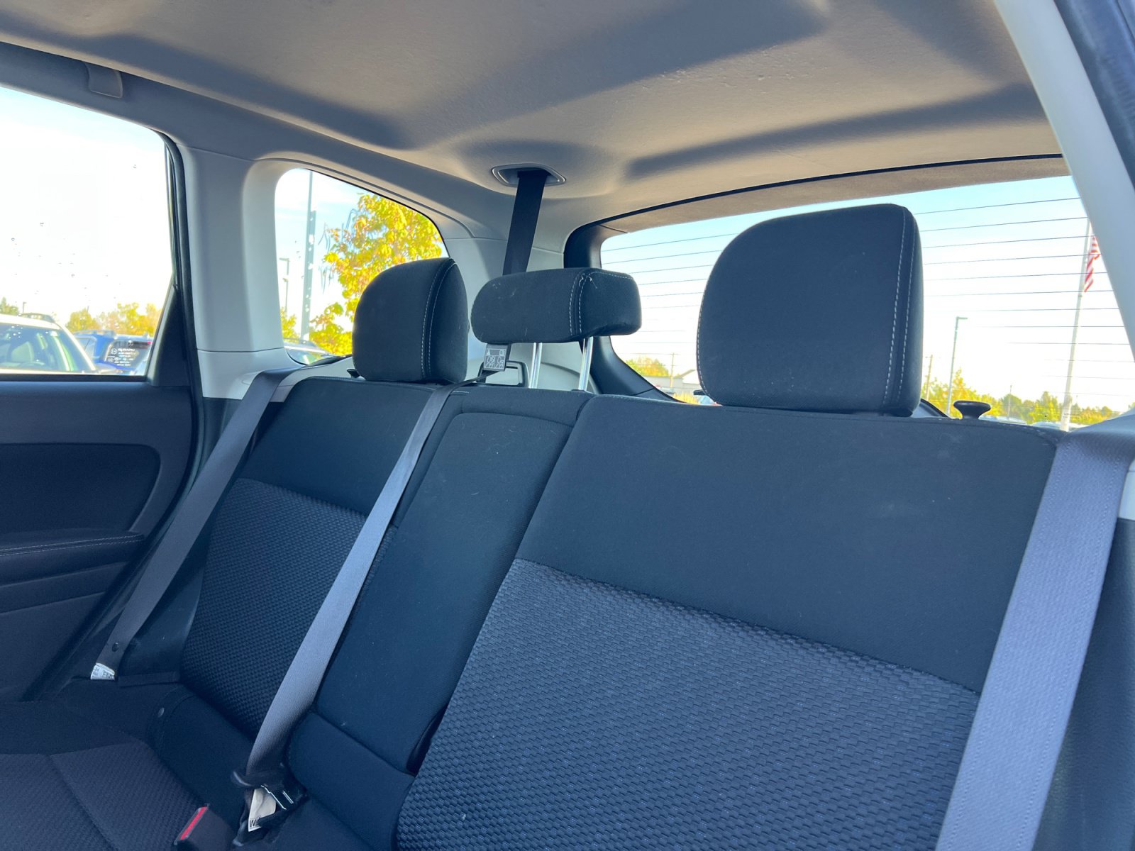 Used 2016 Subaru Forester 2.5i Premium w/ All-Weather Package AWD/4WD image 17