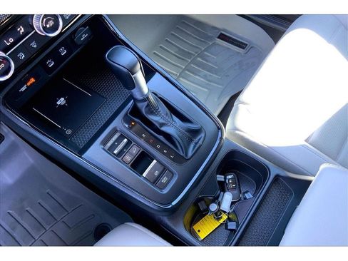 Used 2026 Honda CR-V EX-L image 19