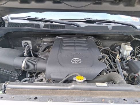 Used 2015 Toyota Tundra SR AWD/4WD image 13