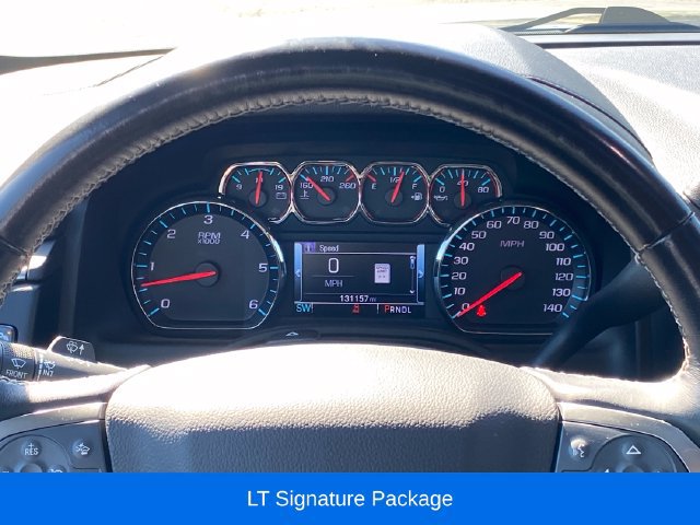 Used 2019 Chevrolet Suburban LT w/ LT Signature Package AWD/4WD image 9