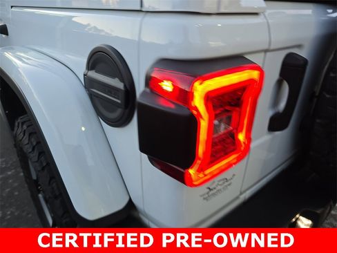Certified 2021 Jeep Wrangler Unlimited Rubicon image 34