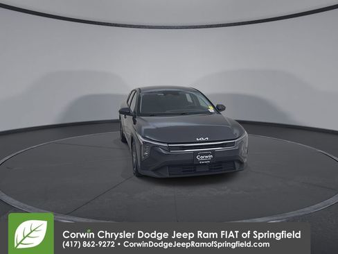 Used 2025 Kia K4 FWD image 4