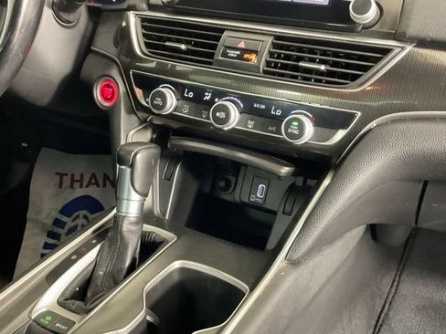 Used 2018 Honda Accord Sport image 15