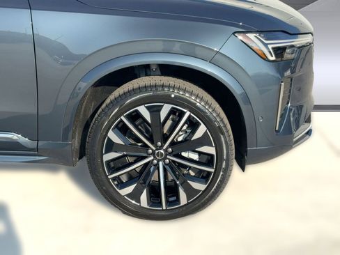 New 2026 Volvo XC90 B6 Ultra image 12