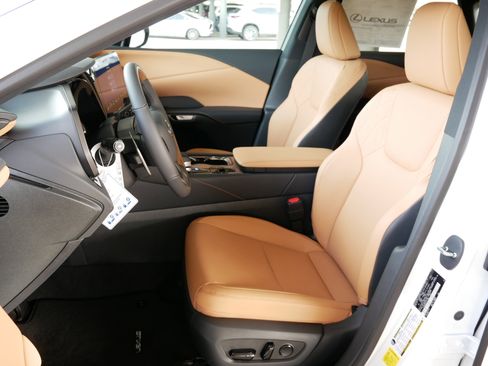 New 2026 Lexus RX 350h image 2