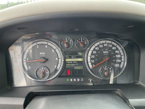 Used 2012 RAM 3500 ST w/ PWR Accessory Group RWD image 7