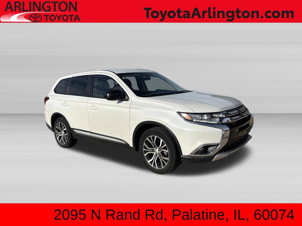 Used 2017 Mitsubishi Outlander ES FWD 360° Tour