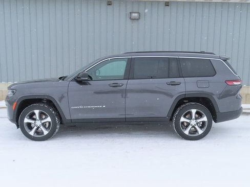 New 2026 Jeep Grand Cherokee L Limited image 8