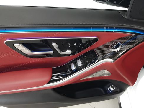 Certified 2025 Mercedes-Benz S 63 AMG S image 6