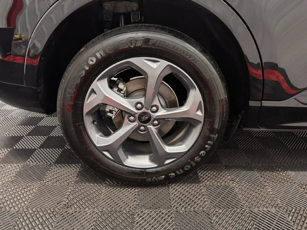 Used 2024 Ford Escape ST-Line w/ Tech Pack #1 AWD/4WD image 17