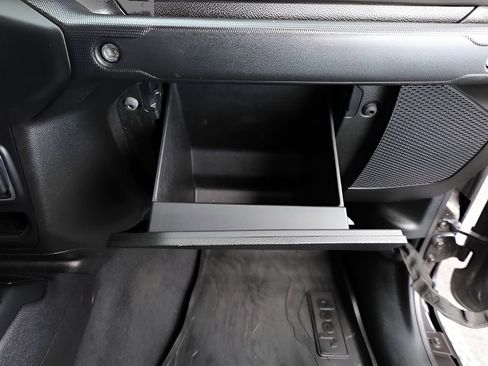 Used 2021 Jeep Gladiator Willys image 42