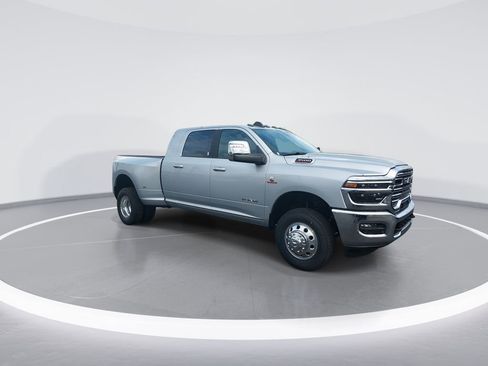 New 2026 RAM 3500 Laramie AWD/4WD image 2